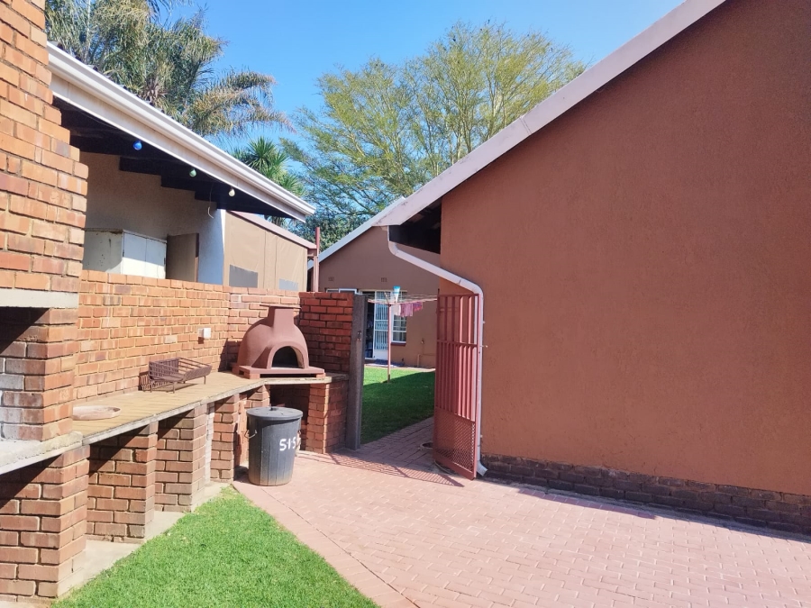 4 Bedroom Property for Sale in Norkem Park Gauteng