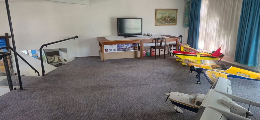 4 Bedroom Property for Sale in Fochville Gauteng