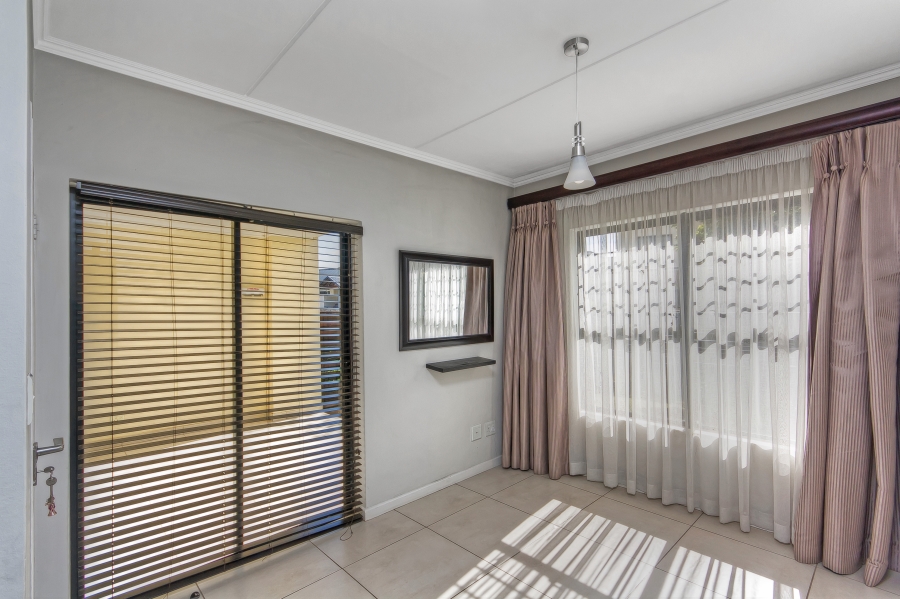 3 Bedroom Property for Sale in Kyalami Hills Gauteng