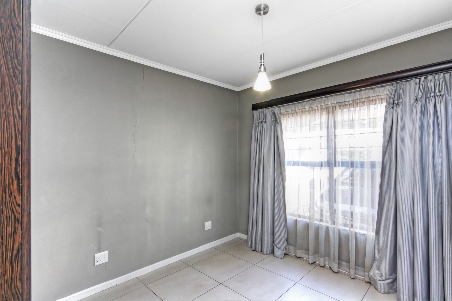 3 Bedroom Property for Sale in Kyalami Hills Gauteng
