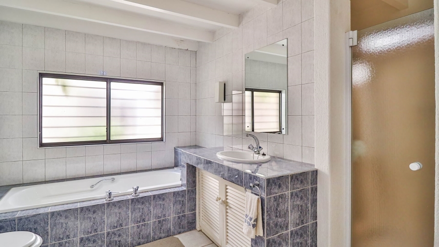 4 Bedroom Property for Sale in River Club Gauteng