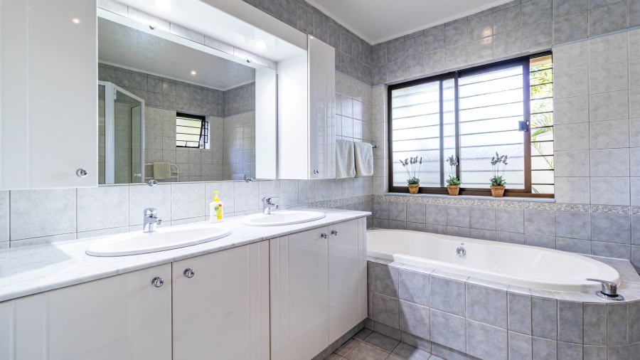 4 Bedroom Property for Sale in River Club Gauteng