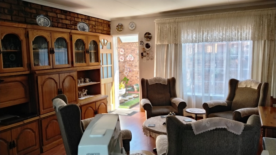 2 Bedroom Property for Sale in Krugersdorp North Gauteng