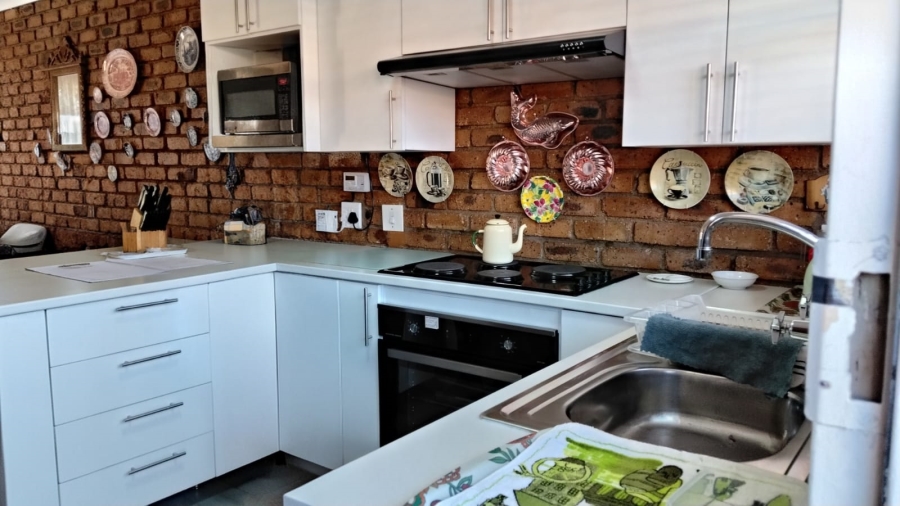 2 Bedroom Property for Sale in Krugersdorp North Gauteng
