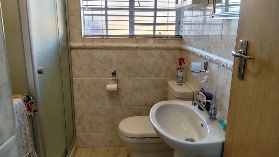 2 Bedroom Property for Sale in Krugersdorp North Gauteng
