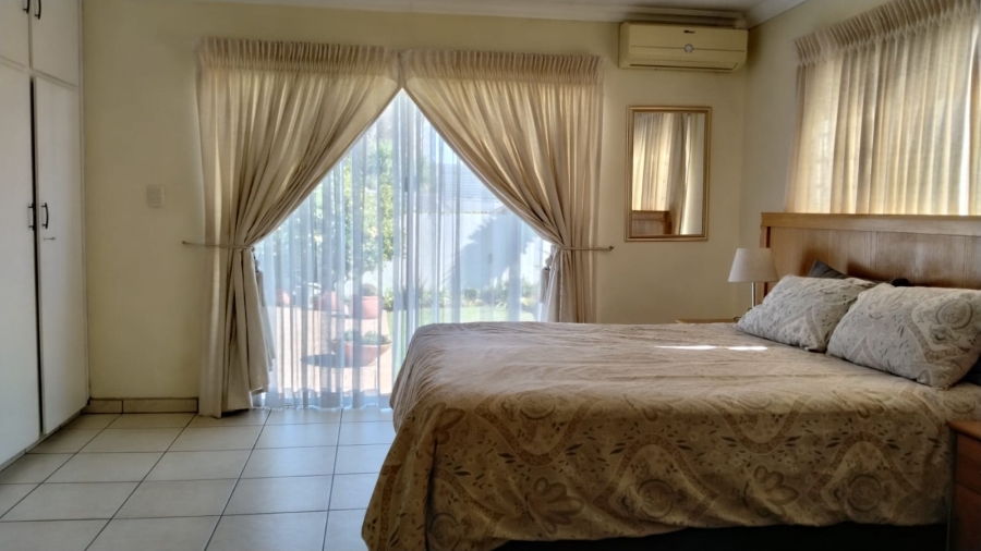 4 Bedroom Property for Sale in Rant En Dal Gauteng