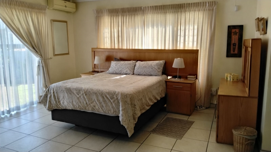 4 Bedroom Property for Sale in Rant En Dal Gauteng