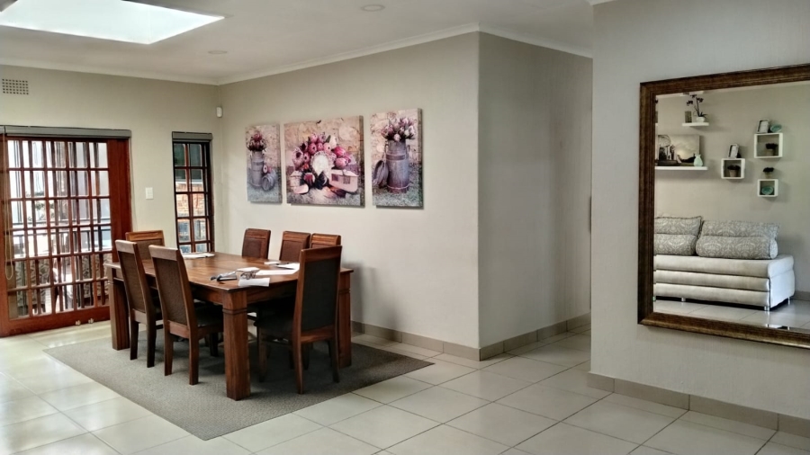 3 Bedroom Property for Sale in Rant En Dal Gauteng