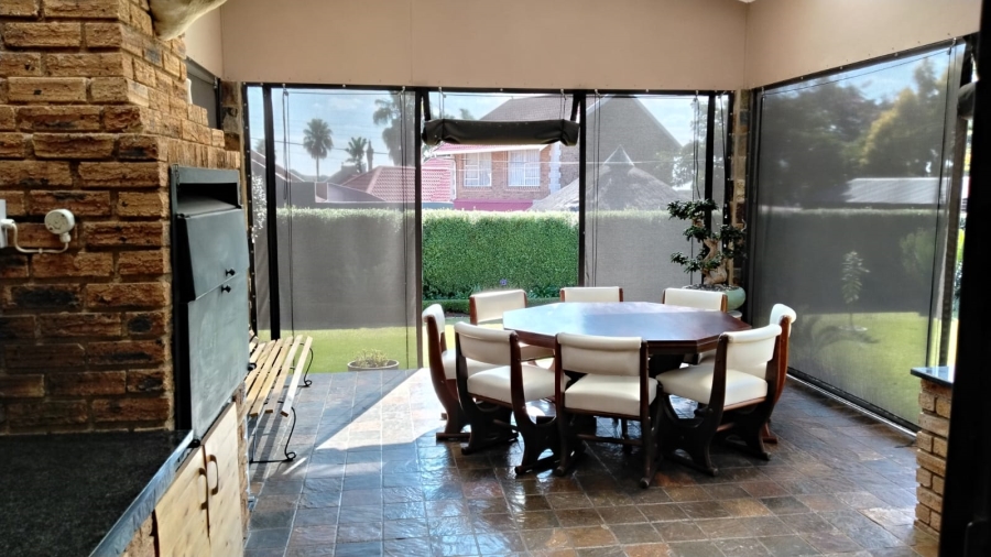 3 Bedroom Property for Sale in Rant En Dal Gauteng