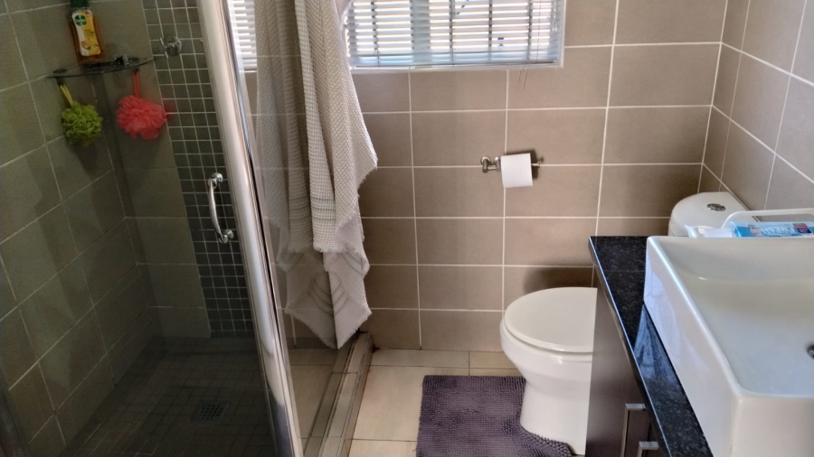 3 Bedroom Property for Sale in Rant En Dal Gauteng