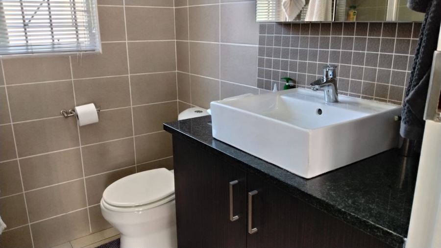 3 Bedroom Property for Sale in Rant En Dal Gauteng