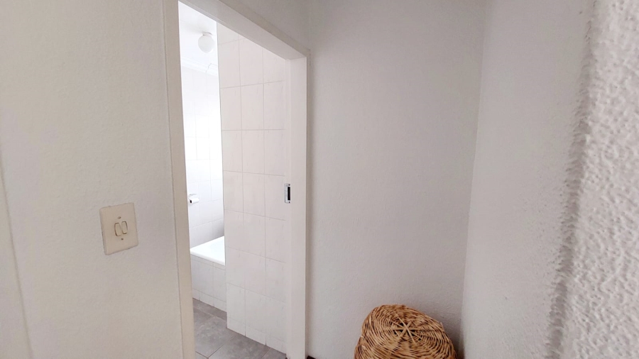3 Bedroom Property for Sale in Greenhills Gauteng