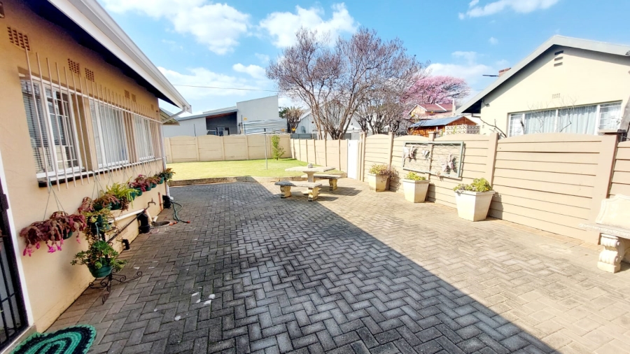3 Bedroom Property for Sale in Greenhills Gauteng