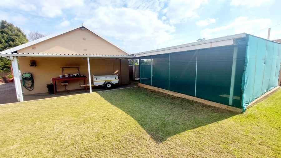 3 Bedroom Property for Sale in Greenhills Gauteng