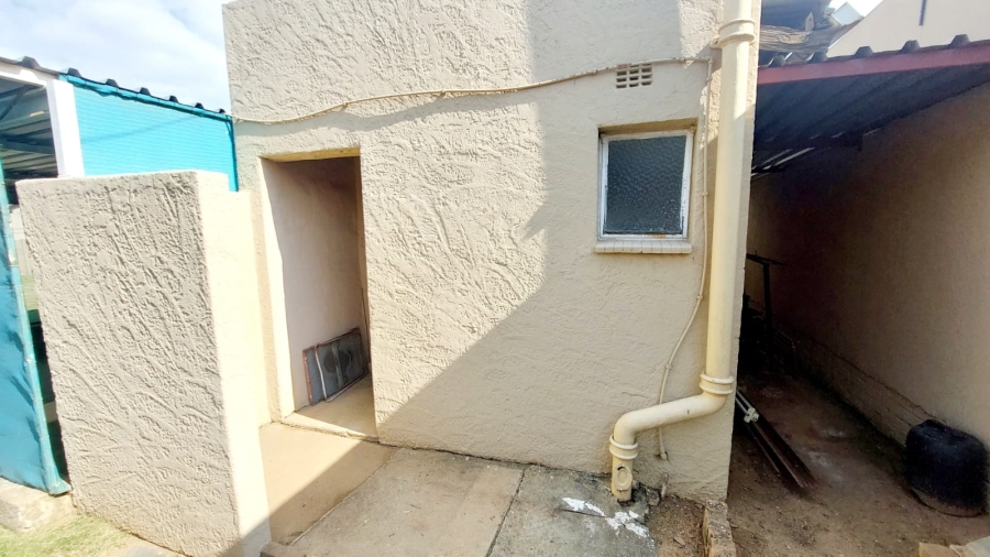 3 Bedroom Property for Sale in Greenhills Gauteng