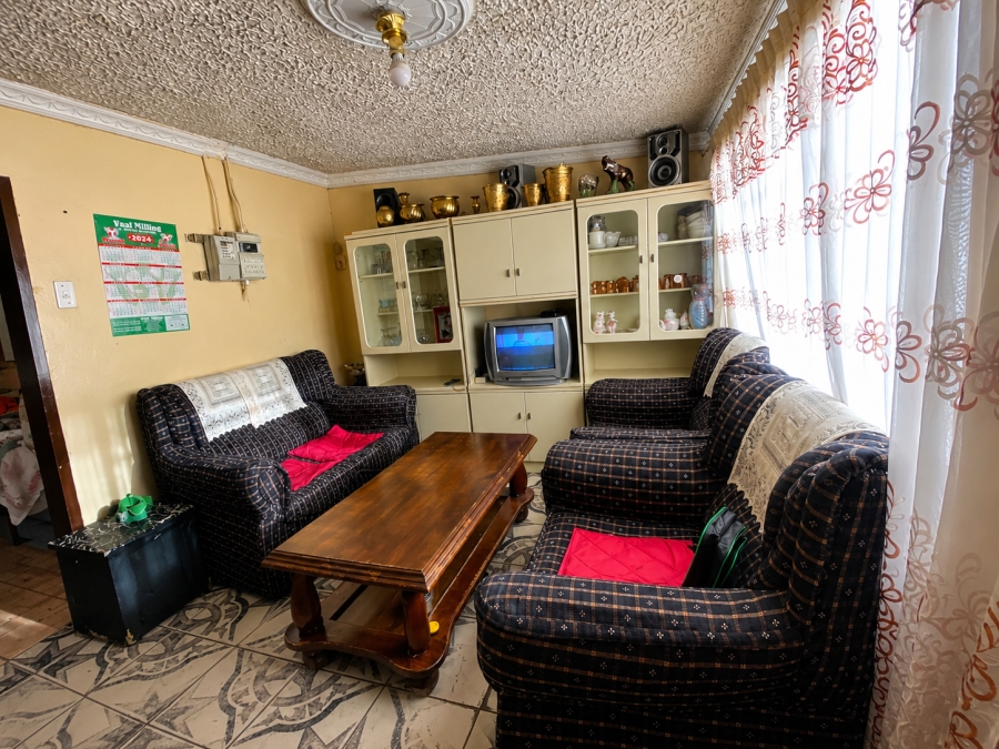 2 Bedroom Property for Sale in Sebokeng Zone 7 Gauteng