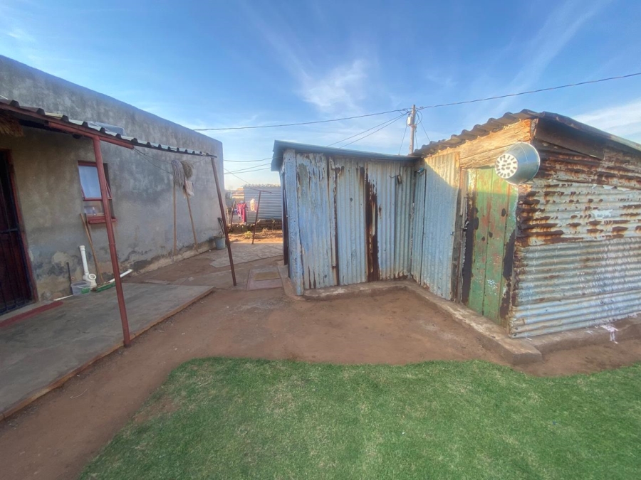 2 Bedroom Property for Sale in Sebokeng Zone 7 Gauteng