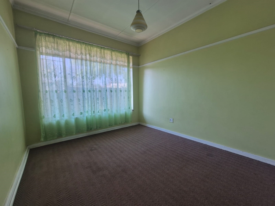 4 Bedroom Property for Sale in Vanderbijlpark CW 5 Gauteng