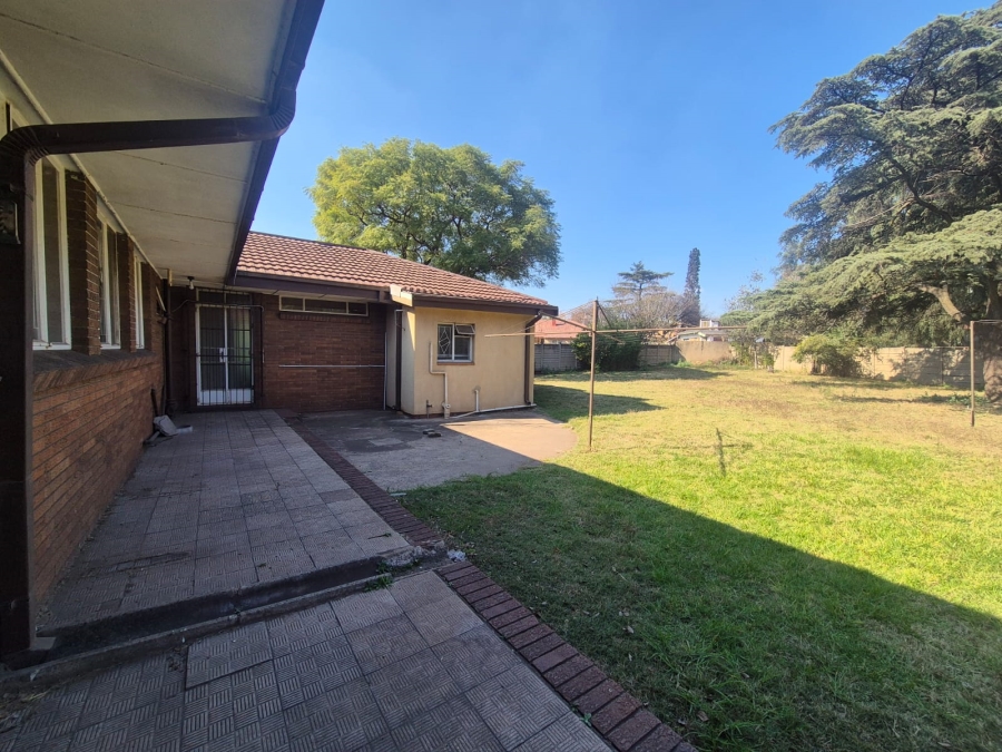 4 Bedroom Property for Sale in Vanderbijlpark CW 5 Gauteng