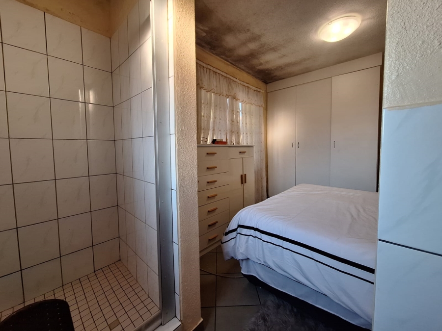 3 Bedroom Property for Sale in Rensburg Gauteng