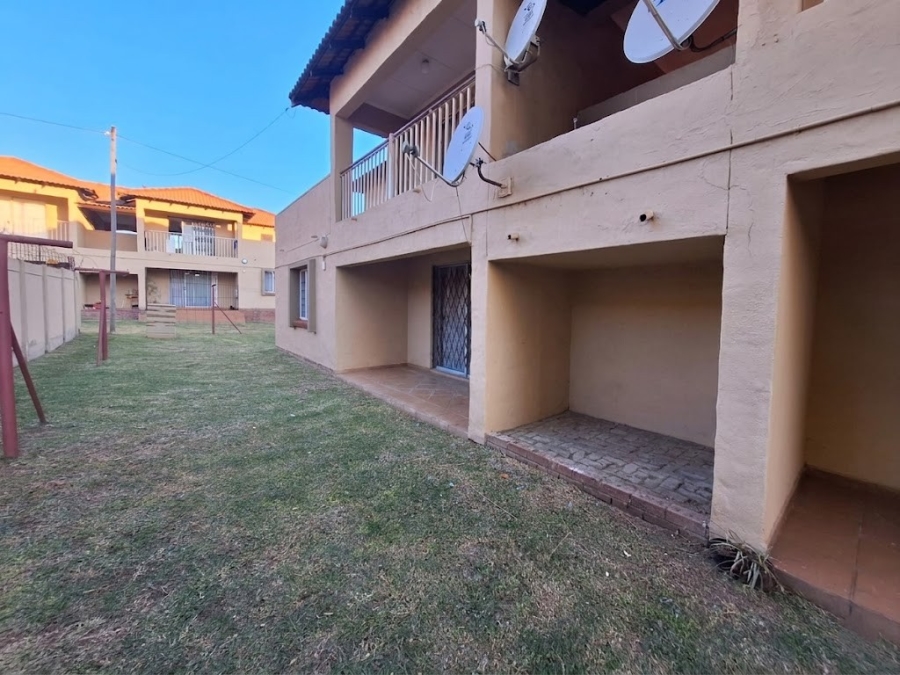3 Bedroom Property for Sale in Rensburg Gauteng