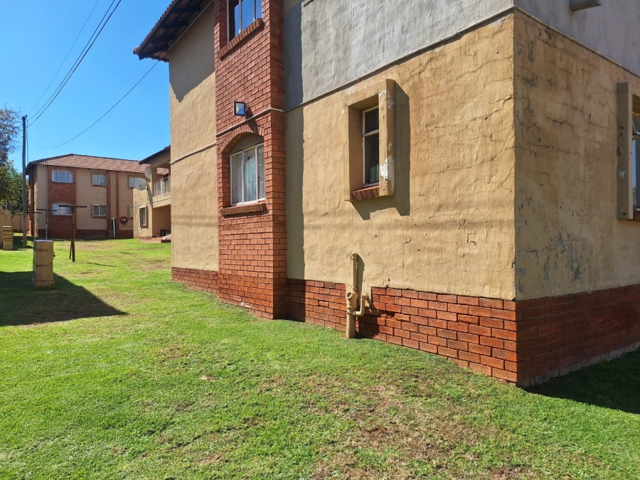 3 Bedroom Property for Sale in Rensburg Gauteng