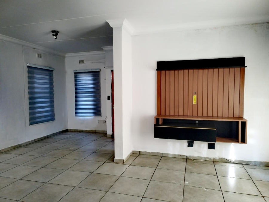 3 Bedroom Property for Sale in South Hills Gauteng