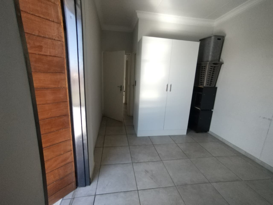 3 Bedroom Property for Sale in South Hills Gauteng