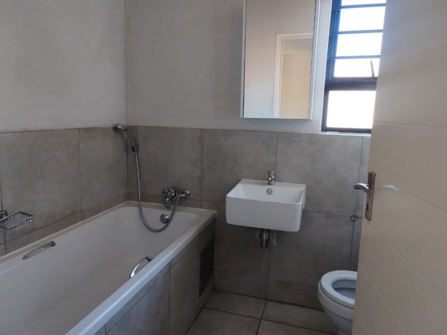 3 Bedroom Property for Sale in South Hills Gauteng