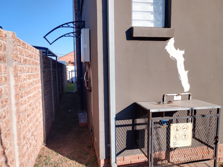 3 Bedroom Property for Sale in South Hills Gauteng