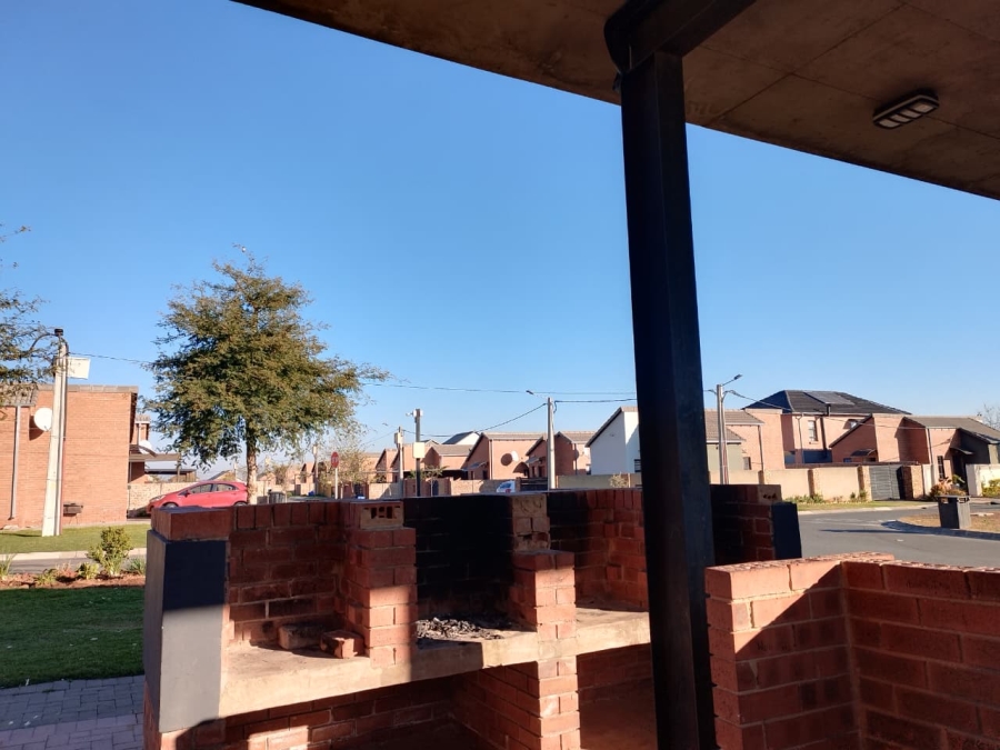 3 Bedroom Property for Sale in South Hills Gauteng