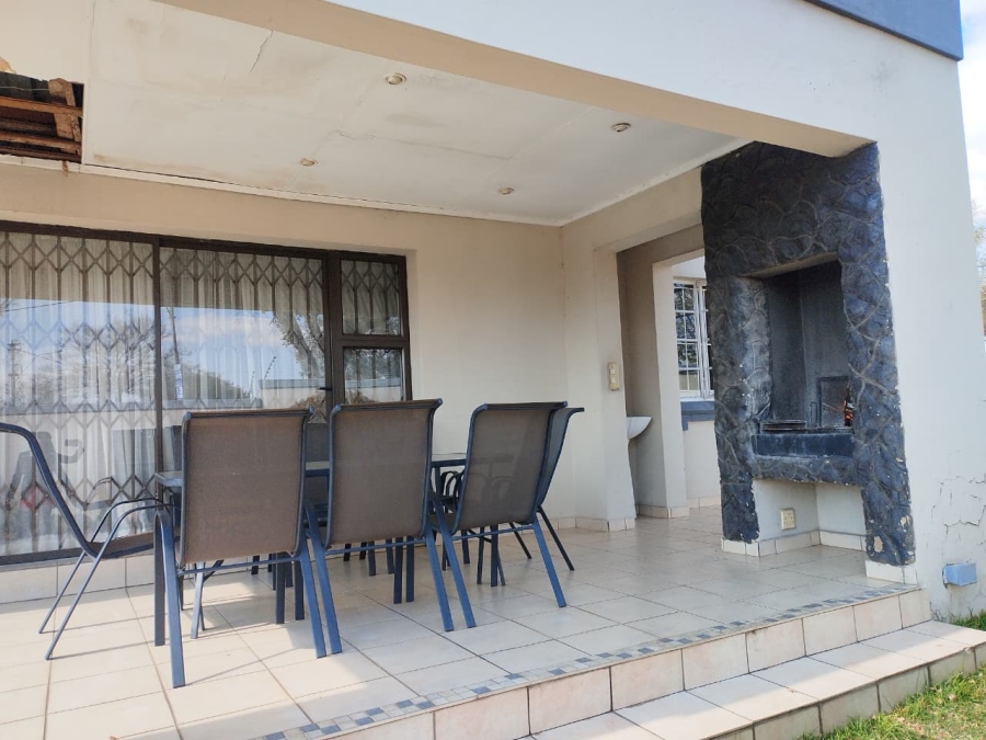 3 Bedroom Property for Sale in The Hill Gauteng