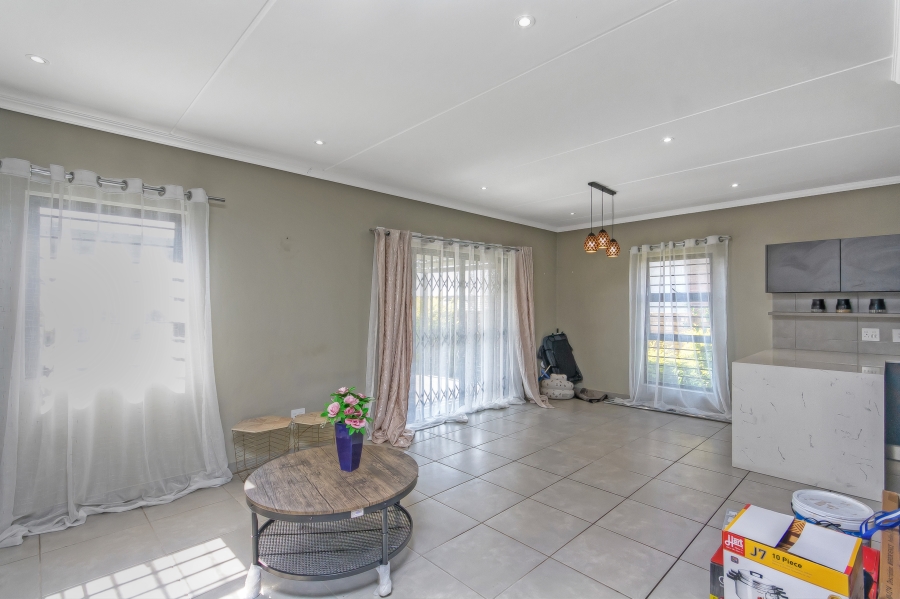 3 Bedroom Property for Sale in Cosmo City Gauteng