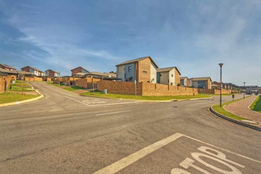 3 Bedroom Property for Sale in Cosmo City Gauteng