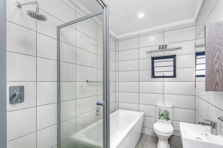 3 Bedroom Property for Sale in Cosmo City Gauteng