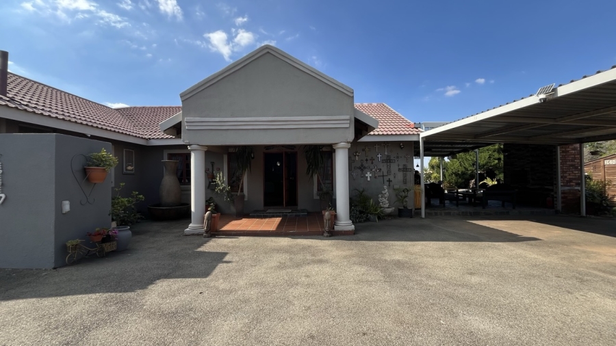 3 Bedroom Property for Sale in Mayberry Park Gauteng