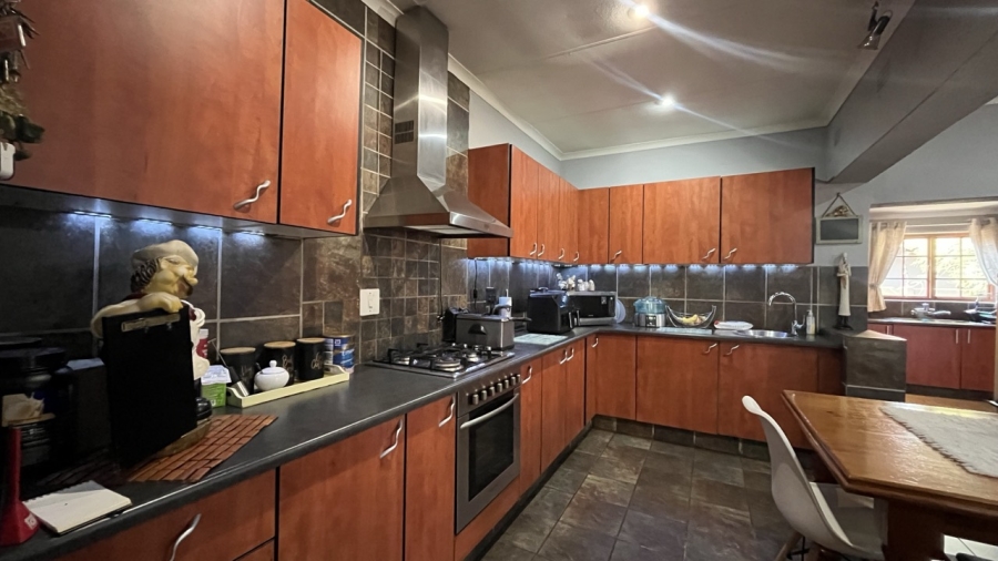 3 Bedroom Property for Sale in Mayberry Park Gauteng