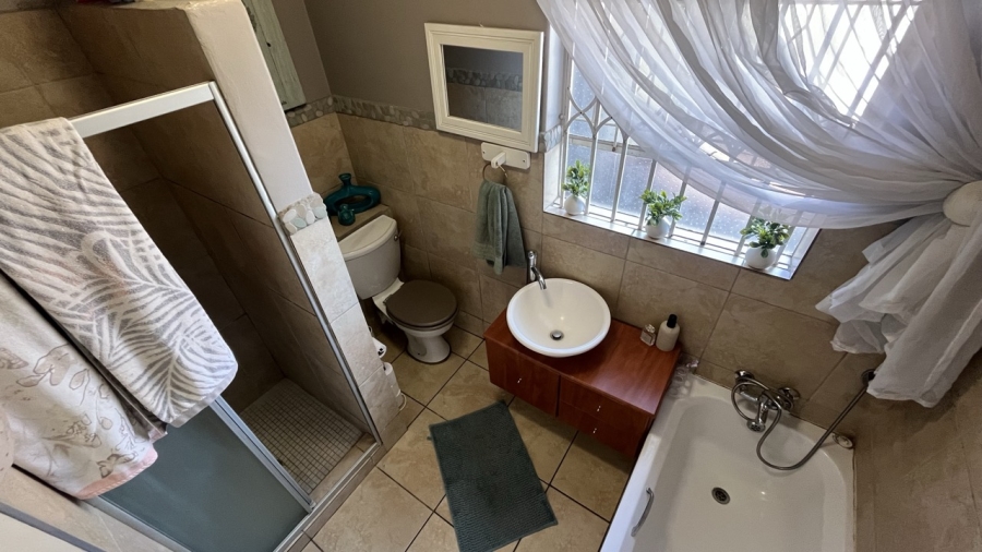 3 Bedroom Property for Sale in Mayberry Park Gauteng