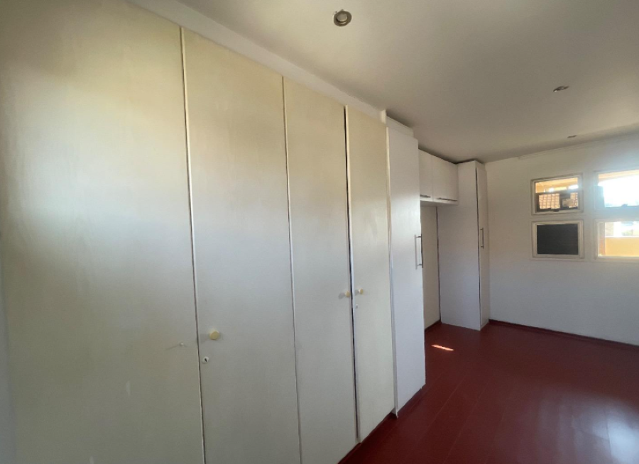 2 Bedroom Property for Sale in Glenanda Gauteng