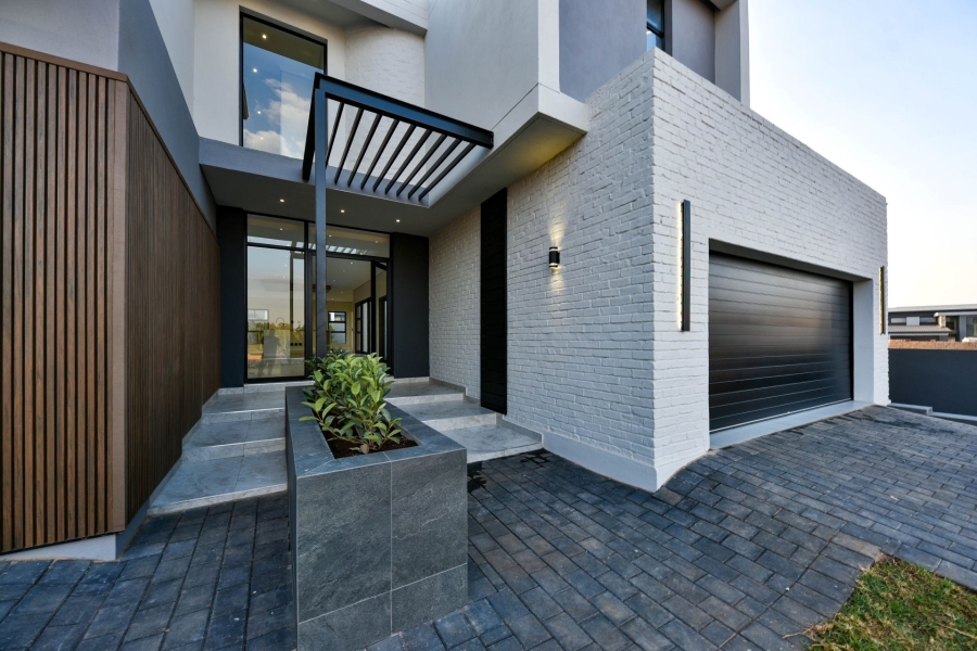 4 Bedroom Property for Sale in Fountainbrook Estate Gauteng