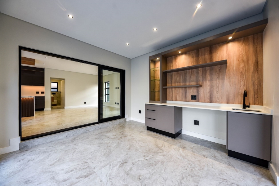 4 Bedroom Property for Sale in Fountainbrook Estate Gauteng
