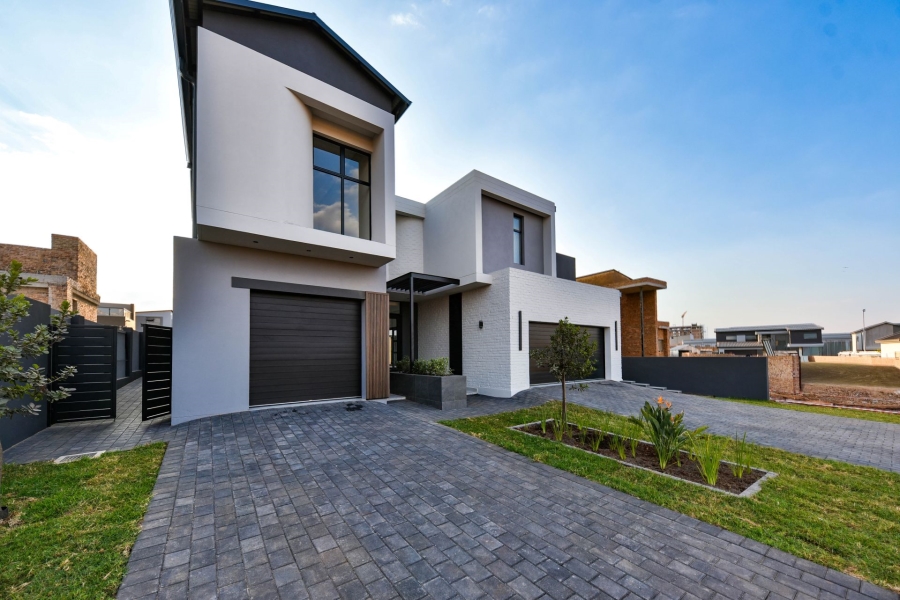 4 Bedroom Property for Sale in Fountainbrook Estate Gauteng
