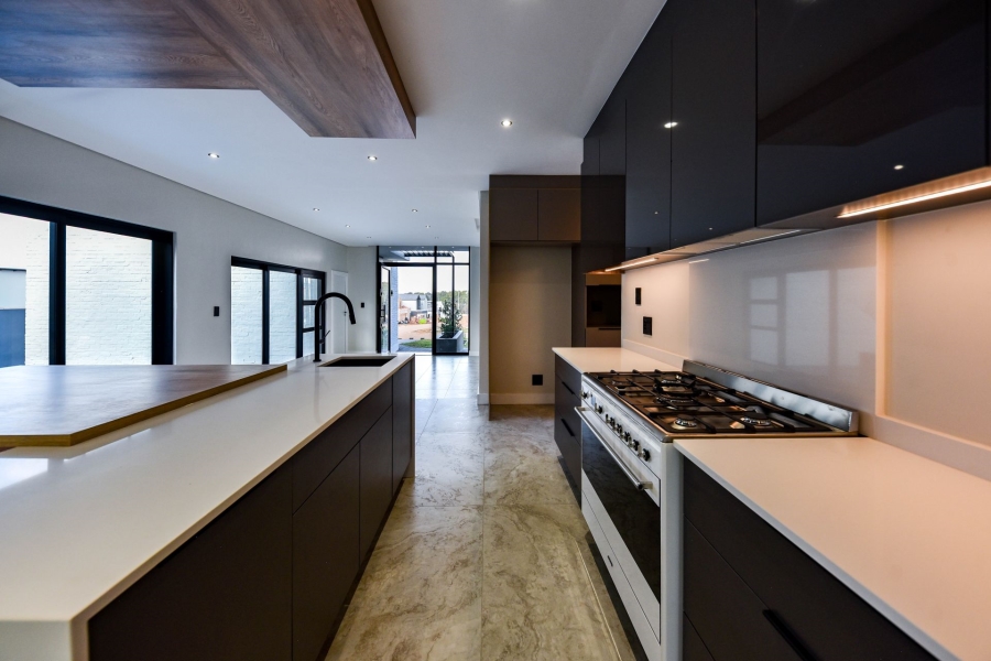 4 Bedroom Property for Sale in Fountainbrook Estate Gauteng