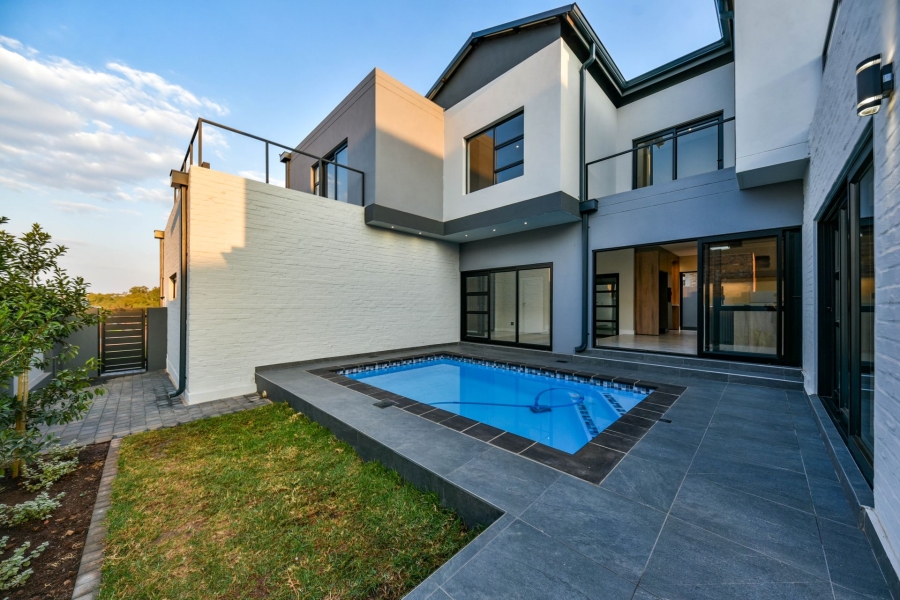 4 Bedroom Property for Sale in Fountainbrook Estate Gauteng