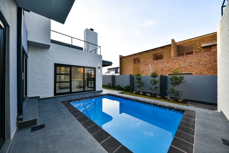 4 Bedroom Property for Sale in Fountainbrook Estate Gauteng