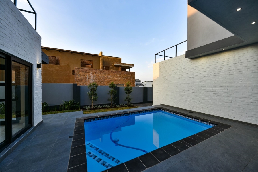 4 Bedroom Property for Sale in Fountainbrook Estate Gauteng