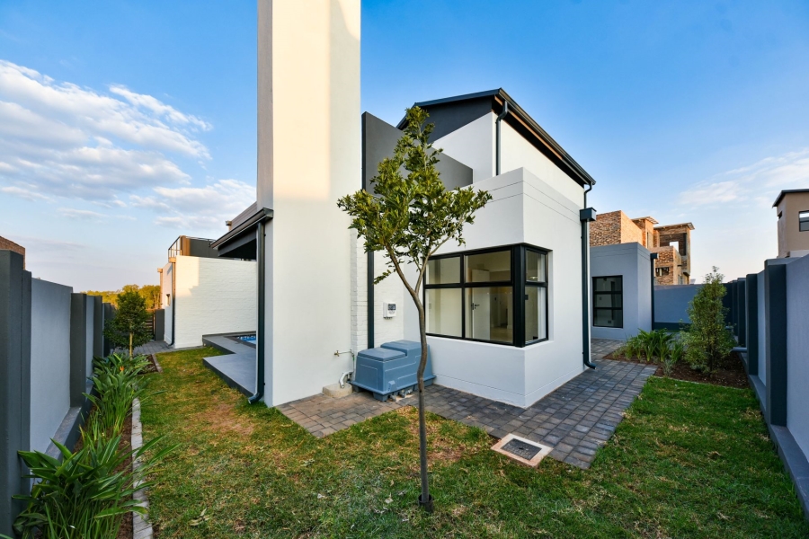 4 Bedroom Property for Sale in Fountainbrook Estate Gauteng