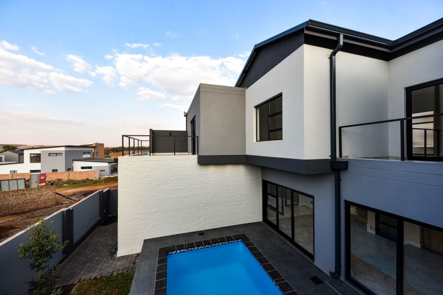 4 Bedroom Property for Sale in Fountainbrook Estate Gauteng