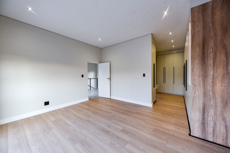4 Bedroom Property for Sale in Fountainbrook Estate Gauteng