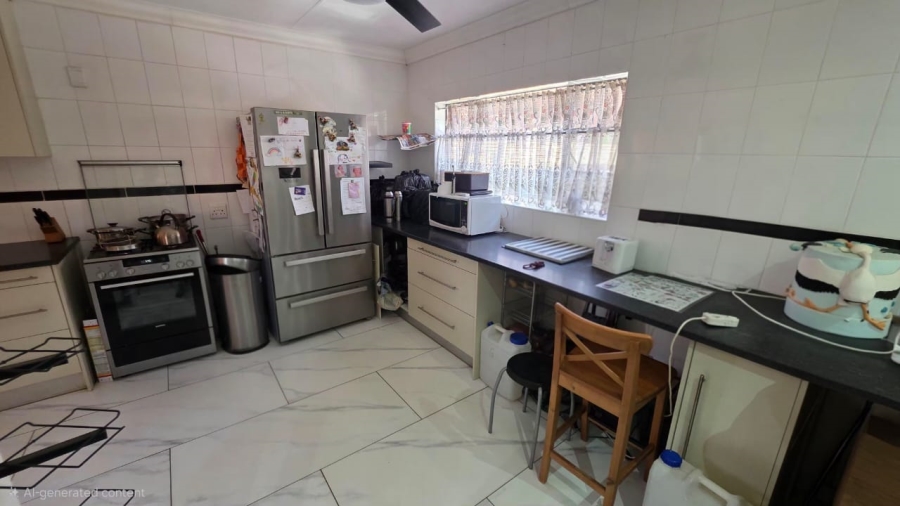 6 Bedroom Property for Sale in Doornpoort Gauteng